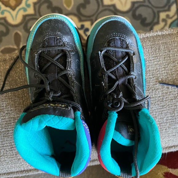 Retro 9 ‘Dream it do it’ - Picture 3 of 3